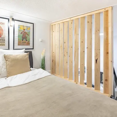 Rustic In The Downtown Apartment *